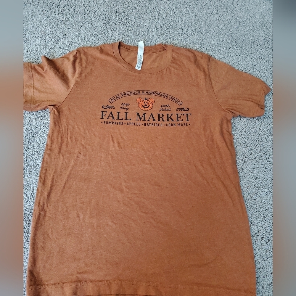 Fall Market Mickey Mouse Graphic T-Shirt